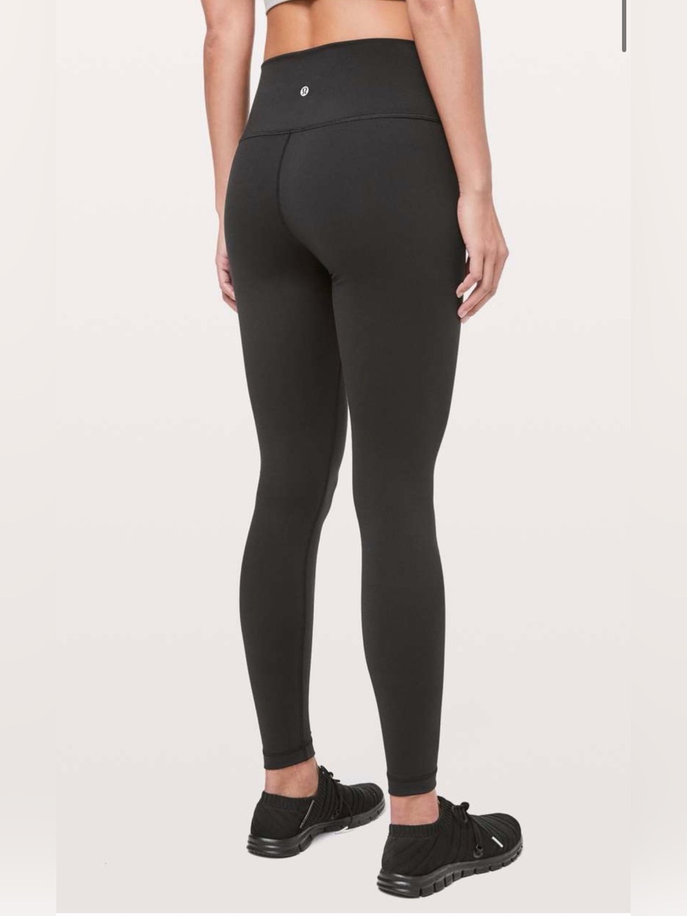 Lululemon Wunder Under High-Rise Tight solid black size 4